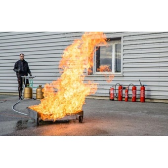 bac-a-feu-formation-incendie-pyros-3-06